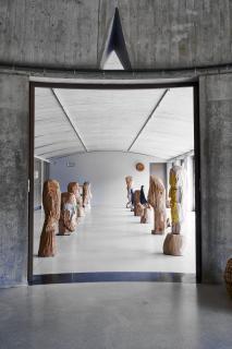 Vue exposition Sonder le mystère, détails, L'Orangerie, Bastogne, 2022 Annabelle Hyvrier sculptures