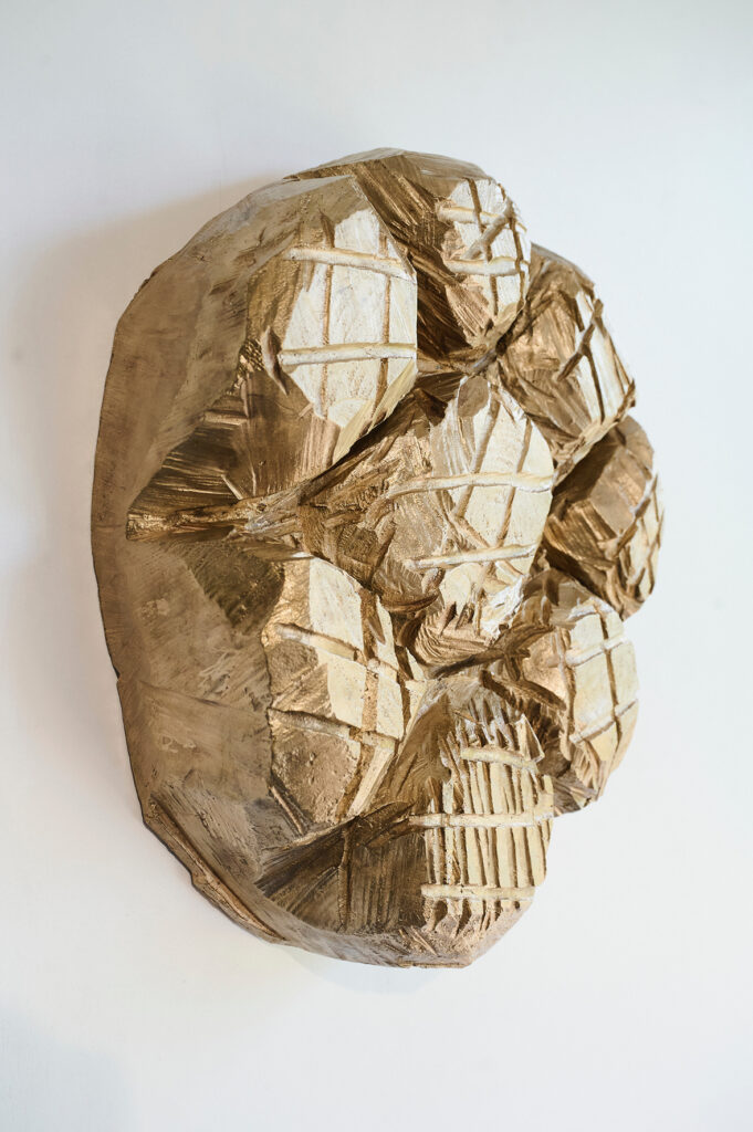 Fleur, bronze, Ht 41 x 31 cm, diamètre: 47 cm