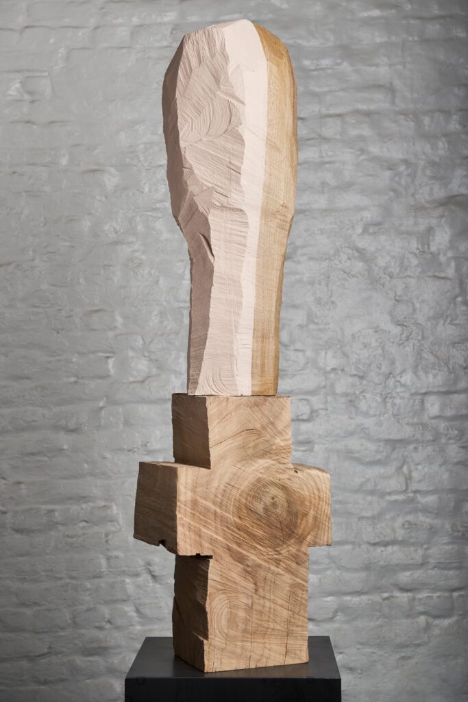 Annabelle Hyvrier 'Figura' 2017, cedar, chestnut tree, paint, ht. 75cm
